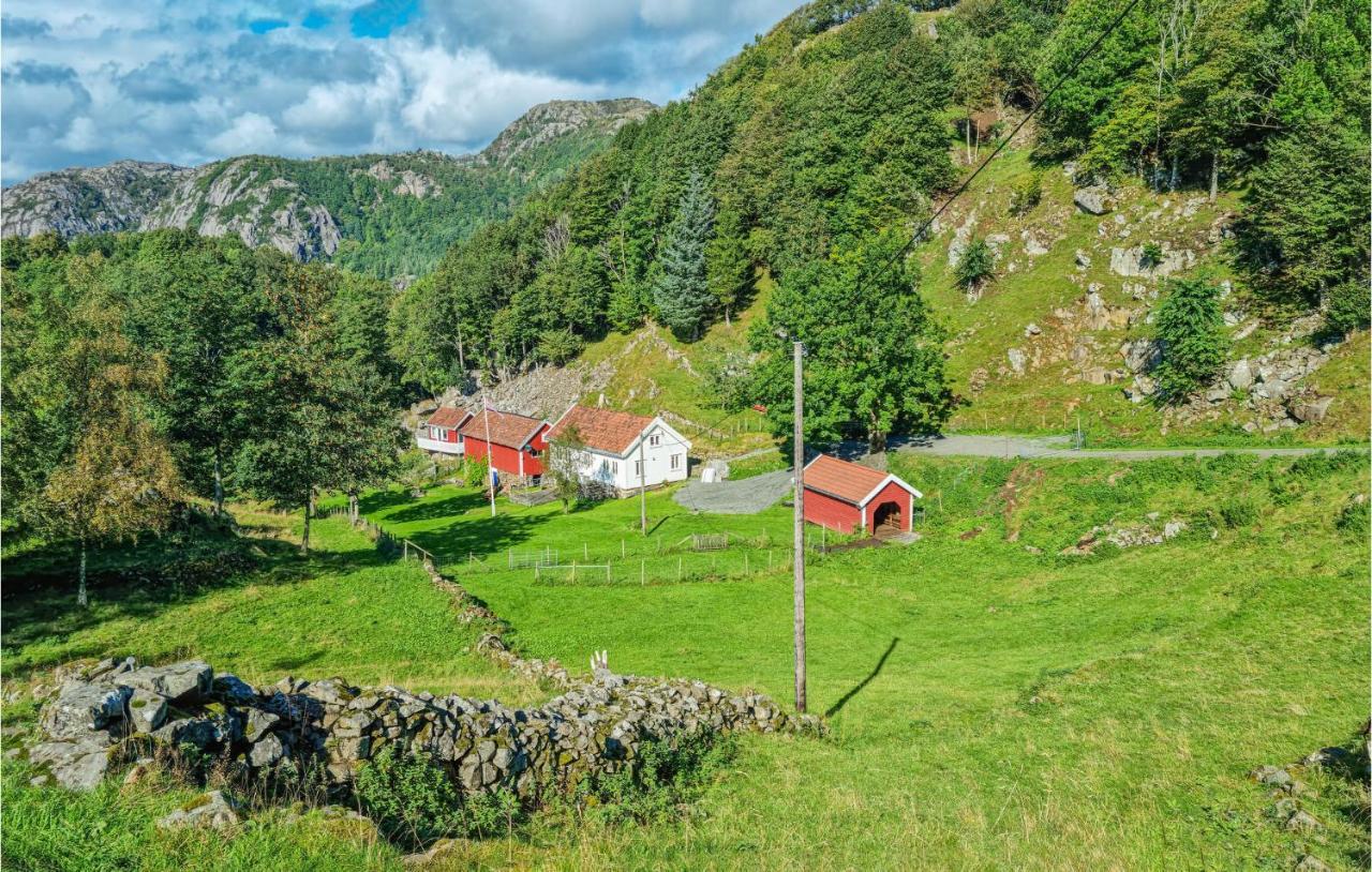 Amazing Home In Hidrasund With Wifi Eide  Bagian luar foto